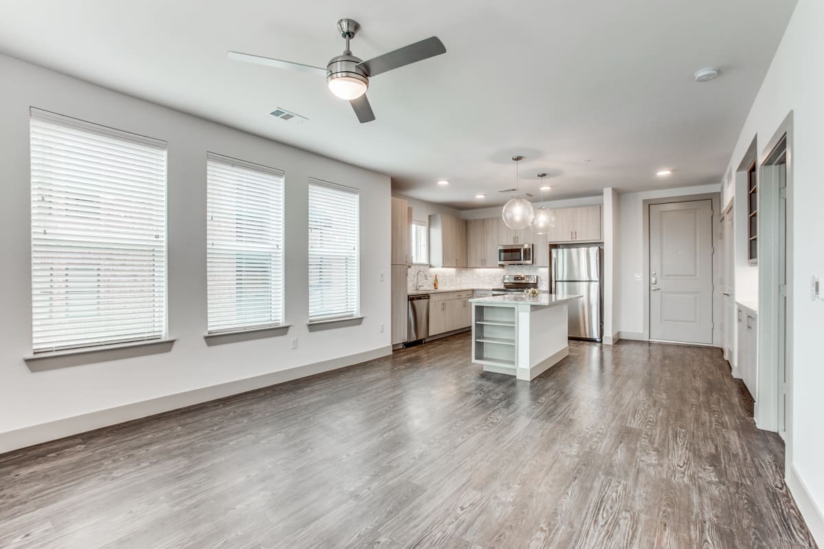 Wylder Square Apartments in Carrollton, TX